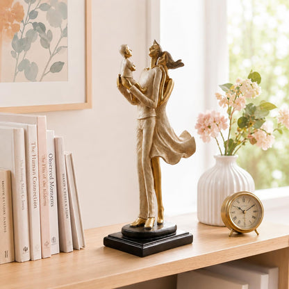 Stylish Modern Eleganct Couple Resin Romantic Figurine Statue for Home Decor (Pack of 1, Golden Brown)