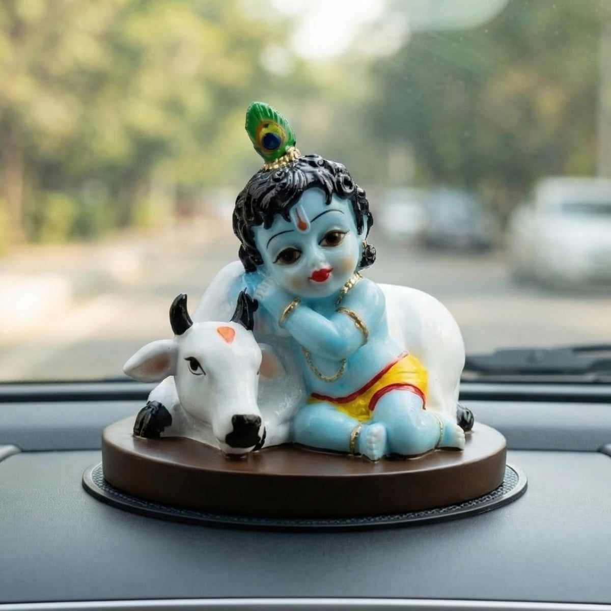 Krishna Idol for Car Dashboard, 3.5 Inch Multicolour Resin Statue | Lord Krishna Showpiece for Home, Office & Pooja Room | Decorative Gift Item | Size 9 x 7 x 8 cm