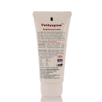 Vaidya Glow Daily Brightening Cream With Spf-30 (50Gm)