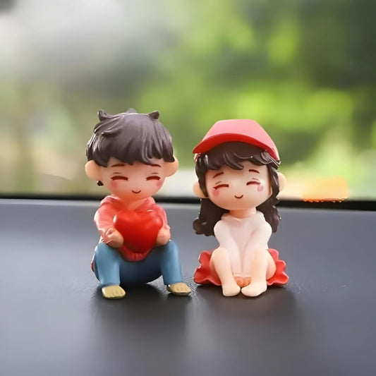 Car Dashboard Couple Figurine Boy Girl 5x3cm Dash Panel Ornament Auto Interior Decoration, Mini Adorable Accessory, Cute Romantic Decor for Truck, Vehicle,SUV Office Desk (1 Set,Multicolor)
