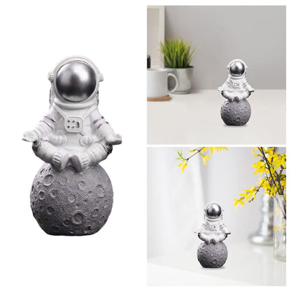 Street27® Cute Outer Space Astronaut Figurine Action Figure Toys Statue for Showpiece Home Living Room Decor Office Desktop Decoration Car Dashboard, Kids Birthday Party Gift
