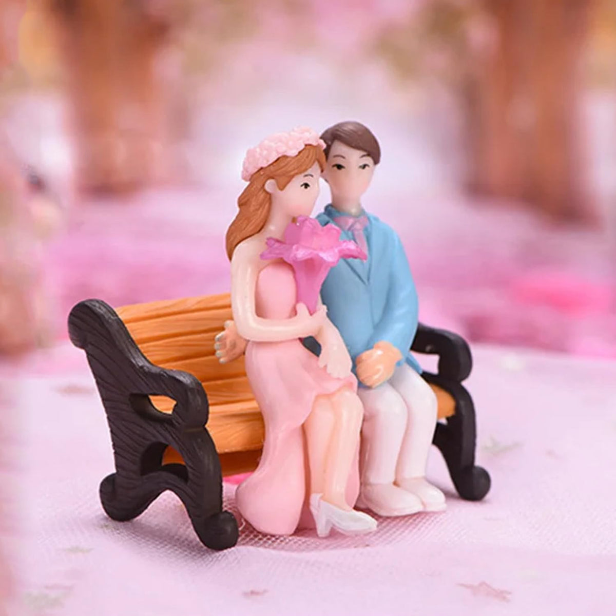 Miniature Couple Sitting On Chair Gift for Girlfriend Boyfriend Husband Wife Miniature Statue Showpiece for Valentines Day Gift Romantic Gifts Showpiece-Decoration Items