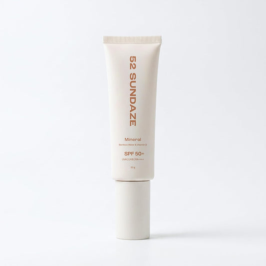 52 Sundaze 100% Mineral Sunscreen SPF 50 PA++++ | For Senitive Skin | No White Cast | In-Vivo Tested | Blue Light & Pollution Protection | No White Cast | Zinc Oxide & Iron Oxide | Fragrance Free | 50g