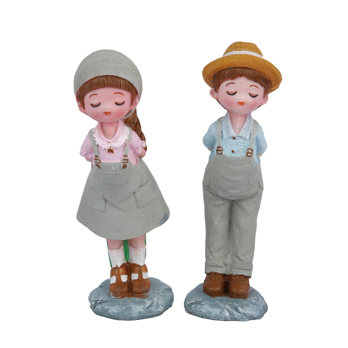 Love Couple Statue Showpiece for Home Decor, Standing Kissing Couple Sculpture Figurine Gift for Home Decor, Table Top, Couple, (3x2.5x6.5 Inches)