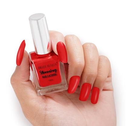 Swiss Beauty Stunning Nail Lacquer | Chip Resistant, Quick drying nail paint | Highly Pigmented with high shine Nail polish | Shade - Crimson Red, 12gm