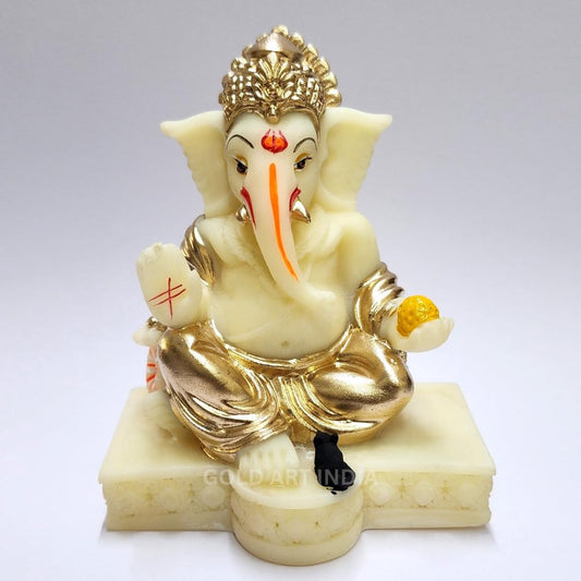 Gold Art India Gaddi Ganesha Idol for Home Decor | Peach Terracotta Finish with Gold Colour Mukut & Ornaments – 3.5 Inch Ganpati Statue for Car Dashboard, Home Decor, Puja, Office Desk