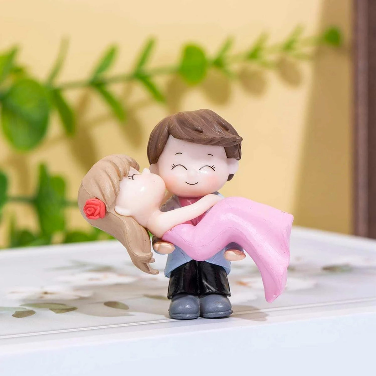ascension Lovely Couple Gift for Girlfriend Boyfriend Husband Wife Her Him | Miniature Showpiece Valentines Day Gift for Love Valentine Day Decoration Items Romantic Couple Statue Showpiece