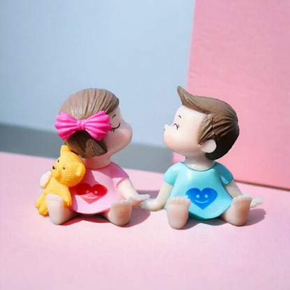 ascension 1 Pair of Miniature Romantic Kissing Couple Gift for Valentine Day Baby Doll Set Gift for Girlfriend Boyfriend Showpiece Statue Valentine Decoration Items Valentines Gifts for Your Love