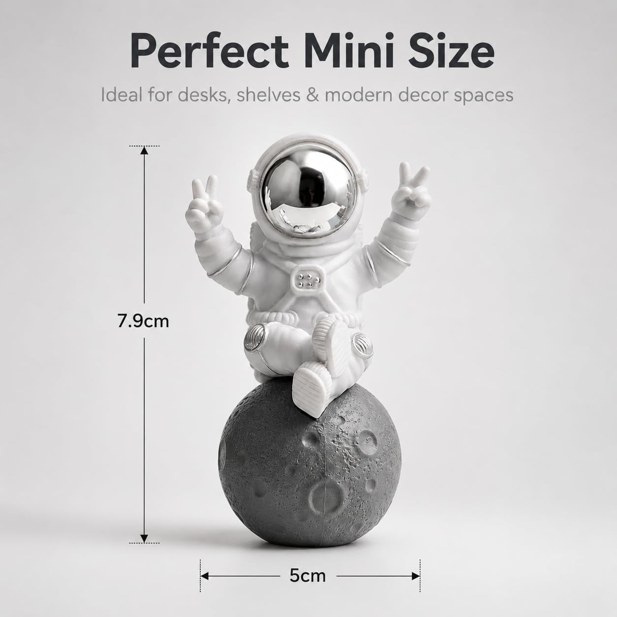 Street27® Cute Outer Space Astronaut Figurine Action Figure Toys Statue for Showpiece Home Living Room Decor Office Desktop Decoration Car Dashboard, Kids Birthday Party Gift, Resin