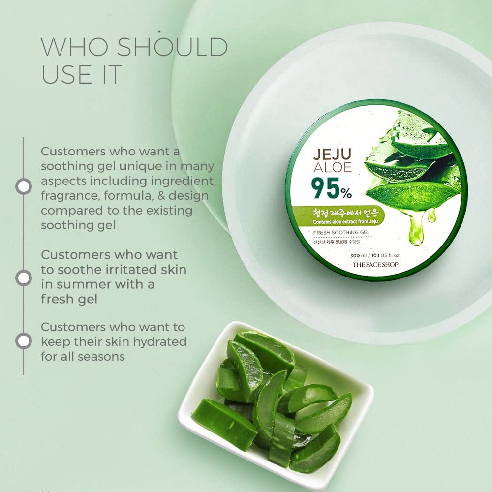 Jeju Aloe 95% soothing gel with aloe vera pieces on a light green background