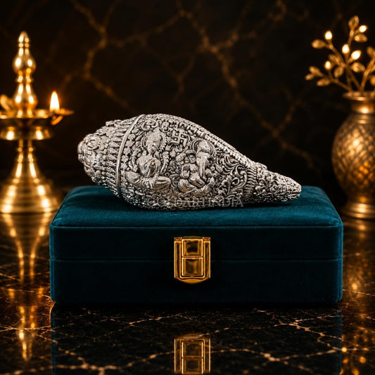 Gold Art India Lakshmi Ganesh Shankh with Sacred Yantra & Shubh Labh Engraving | Decorative Spiritual Conch Shell for Home Temple, Office Desk & Gifting | Velvet Gift Box (Silver, Oval)