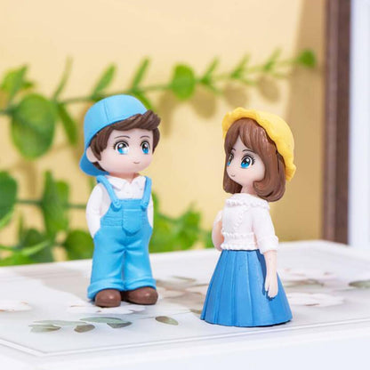 Romantic Lovely Couple Gift for Girlfriend Boyfriend Husband Wife Miniature Statue Figurine for Valentines Day Gift for Your Love Valentine Day Gift Items Resin Love Miniature