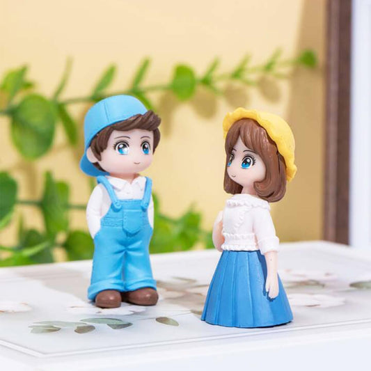 Romantic Lovely Couple Gift for Girlfriend Boyfriend Husband Wife Miniature Statue Figurine for Valentines Day Gift for Your Love Valentine Day Gift Items Resin Love Miniature