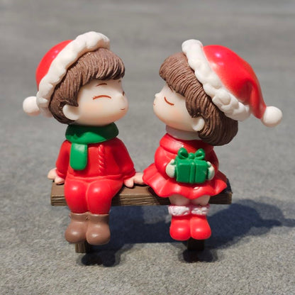 Miniature Christmas Couple Figurines, Adorable PVC Decoration for Miniature Garden, Dollhouse Accessory & Holiday Gifting Cute Xmas Decor Collectible