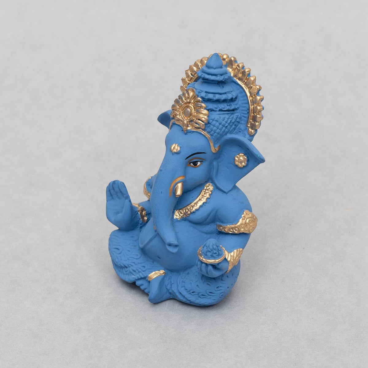 Lord Ganesha Idol for Car Dashboard, Home Temple & Office Decor | Gold Plated Resin Ganpati Murti for Puja, Mandir, Vastu, Diwali, Housewarming Gift | 3.5 Inch | Pack of 1 (Blue)
