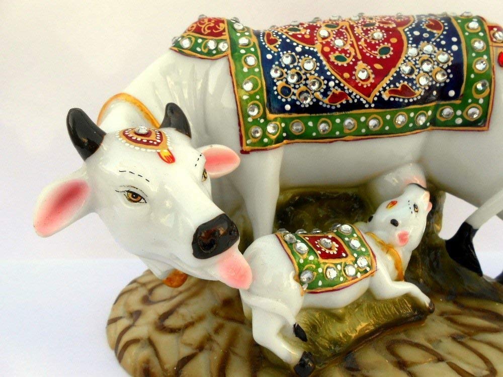 JIYANSH Creation Kamdhenu Cow and Calf Statue for Home Decor - Handcrafted Polyresin Marble Finish Vastu Showpiece for Living Room Pooja Mandir - Large 6 Inch (White Gold)