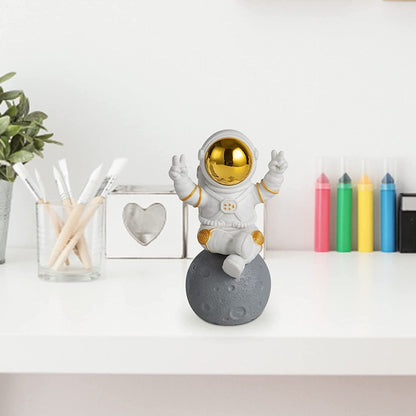 Street27® Cute Outer Space Astronaut Figurine Action Figure Toys Statue for Showpiece Home Living Room Decor Office Desktop Decoration Car Dashboard, Kids Birthday Party Gift, Resin