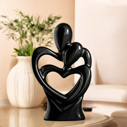 Hugging Couple Sculptures Ceramic Heart Shape Romantic Couple Statue Family Figurine Decorative Showpiece For Valentine Gift Living Room House Warming Anniversary Office & Home Décor (Black)
