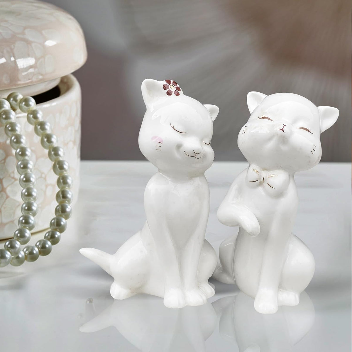 Lovely Ceramic cat Pair Statues for Home Decor (Pack of 2, White)