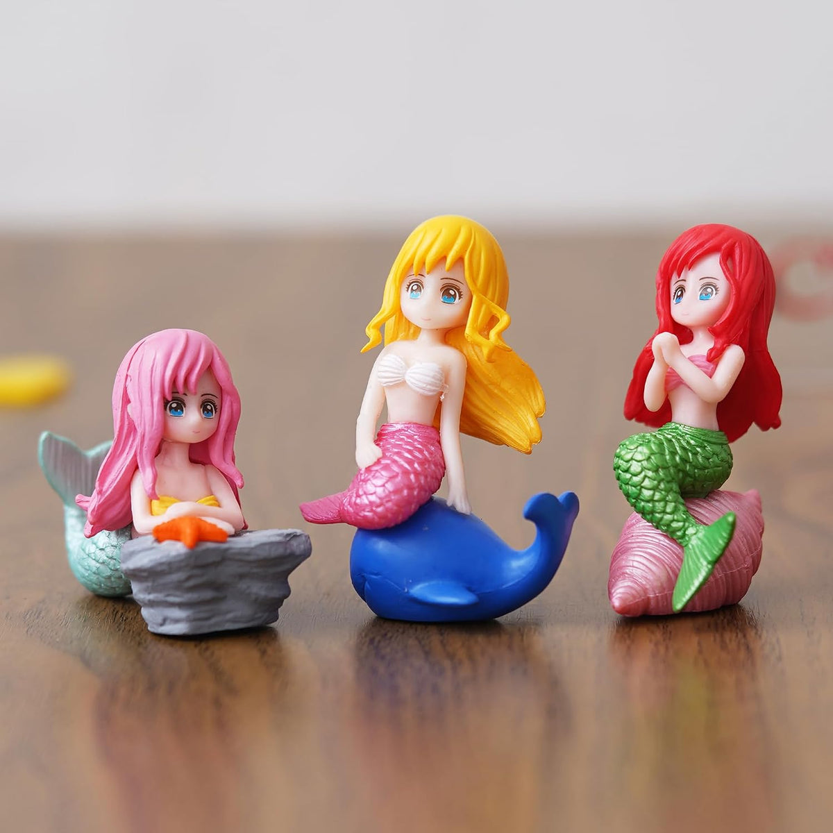 Set of 3 Little Cute Mermaid Doll Figurines Showpiece for Home Decor Miniature Toys Gifts for Girls Fish Tank Ornaments Valentine Gift for Girlfriend Wife Her Valentine Day Decoration Item
