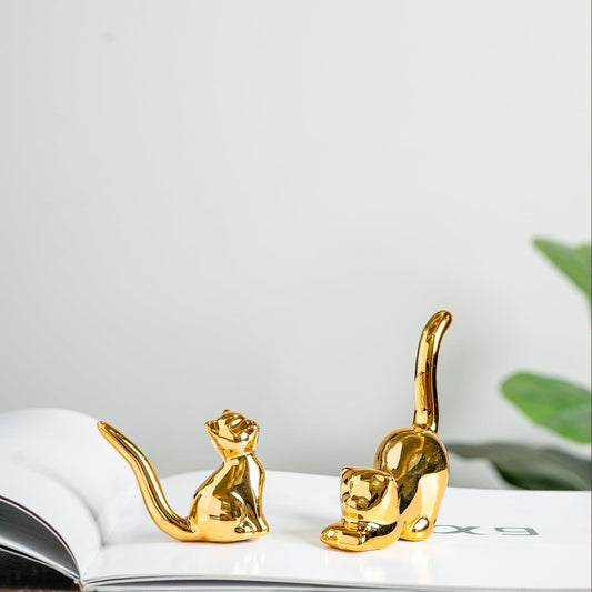 Street27 Home Decor Cat Statues, Modern Style Ceramic Golden Cat Figurine Statues for Home Decor Accents Living Room Office Table Bookshelf Desk Bedroom (2pcs Cute Cat)