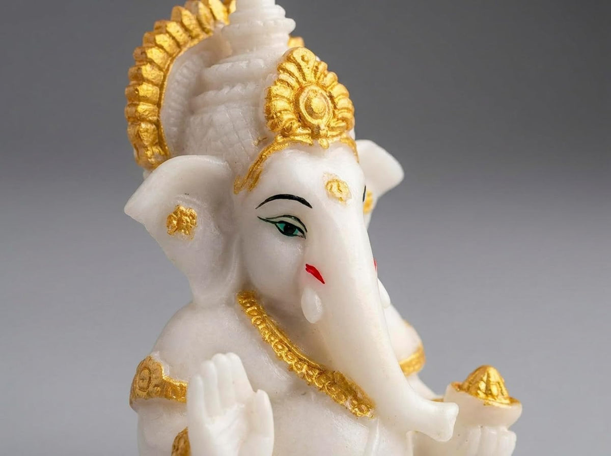 Polyresin and Marble Ganesh Ji Idol Murti for Pooja Room & Car Dashboard (White, Aashirwad Mudra)