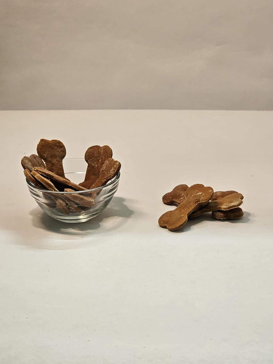 Tojo & Don Pumpkin Biscuits for Dogs, 200 g | 100% Veg, Grain-Free & Gluten-Free Pumpkin Cookies | Healthy Dog Treats with High Fibre | No Preservatives | Easy to Digest | for All Dog Sizes