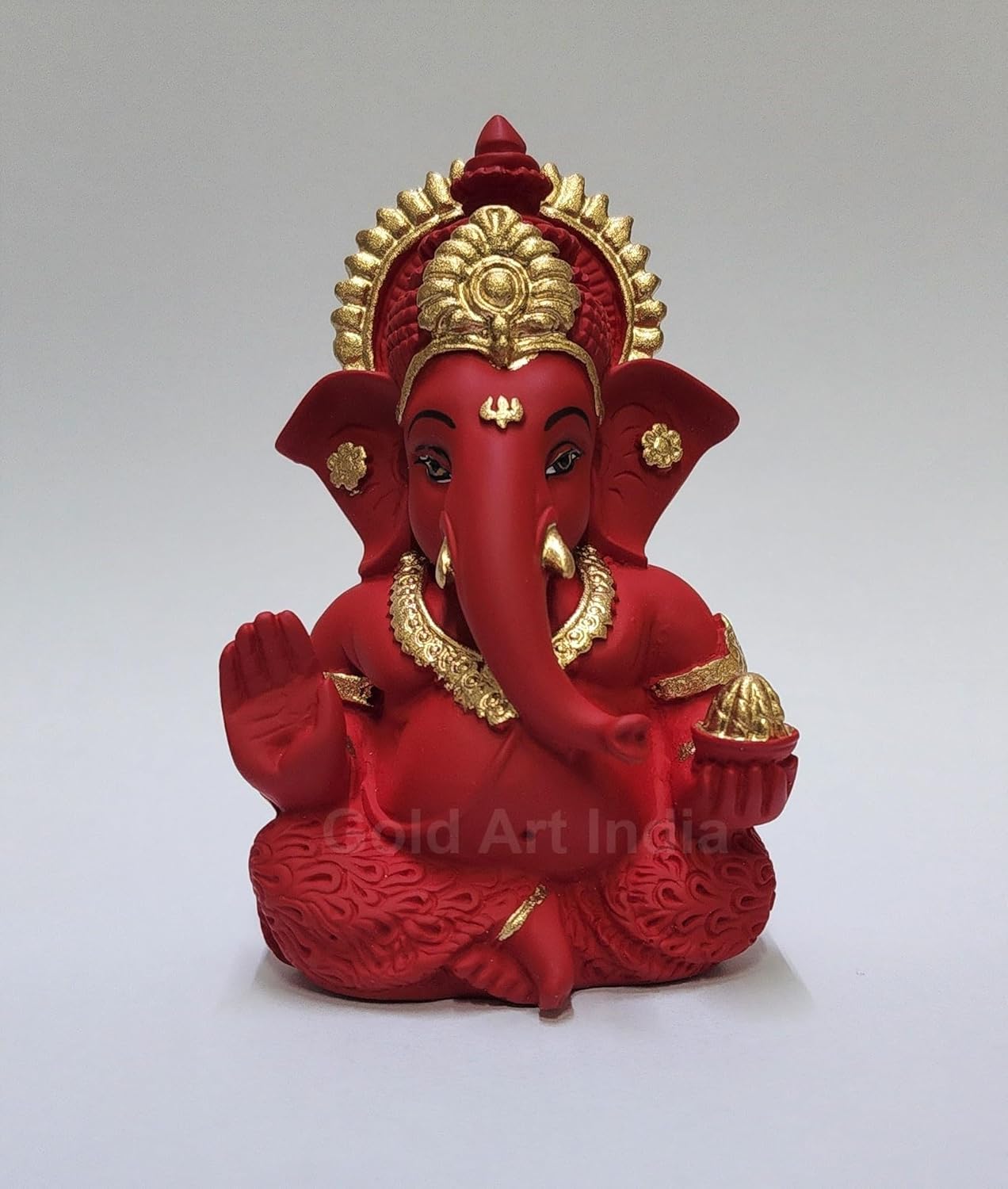 Gold Art India Mukut Ganesha Idol for Car Dashboard Maroon Red and Gold Small Ganesha Murti Ganpati Idol for Home Decor Puja Lord Ganesh Statue Gift for Office Desk Puja Room Figurine,5.1x5.1 Cm