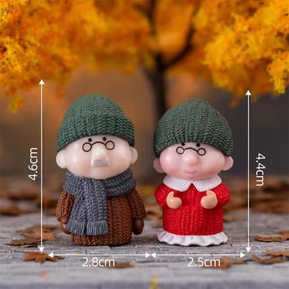 Old Aged Winter Wear Love Couple Set Decorative Showpiece for Home Room Decor Table Decoration Gift for Grand Parents Husband Wife Anniversary Birthday Valentines Gifts