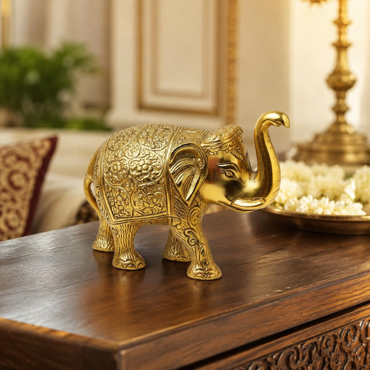 Metal Elephant Showpiece, Gold Plated, 12.5x6x9 CM