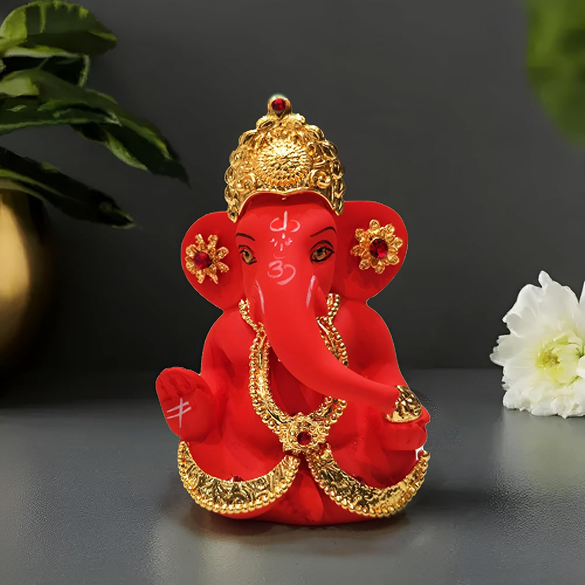 Ganesh Idol Murti Statue for Car Dashboard Gift Ceramic Terracotta Gold Plated Gift for Ganpati Festival Ganesha Idol for Gifts, Showpiece for Home Pooja Room Diwali Decoration.