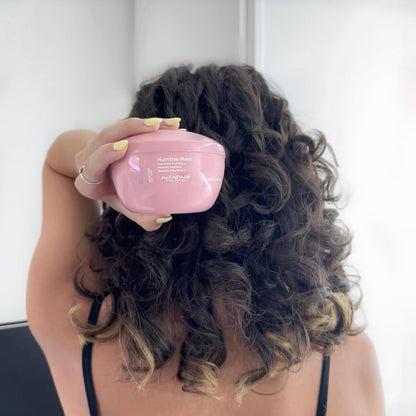 ALFAPARF MILANO Moisture Nutritive Mask For Dry Hair Frizzy, Frizz Anti-Dryness Hair - Safe On Color Treated Hair, Paraben And Paraffin Free, Paraben And Paraffin Free Semi Di Lino, 200 Millilitre