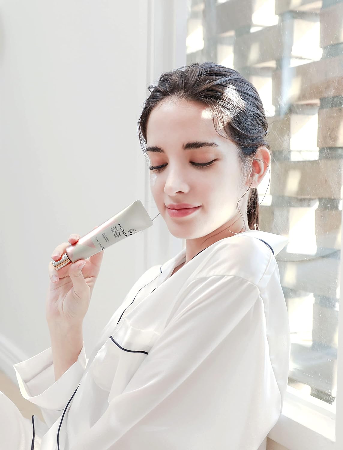 MIZON ONLY ONE EYE CREAM FOR FACE, Anti-Aging Eye Cream to Reduce Wrinkles and Dark Circles, Light Texture, for Fine Lines and Under Eye Puffiness 30ML