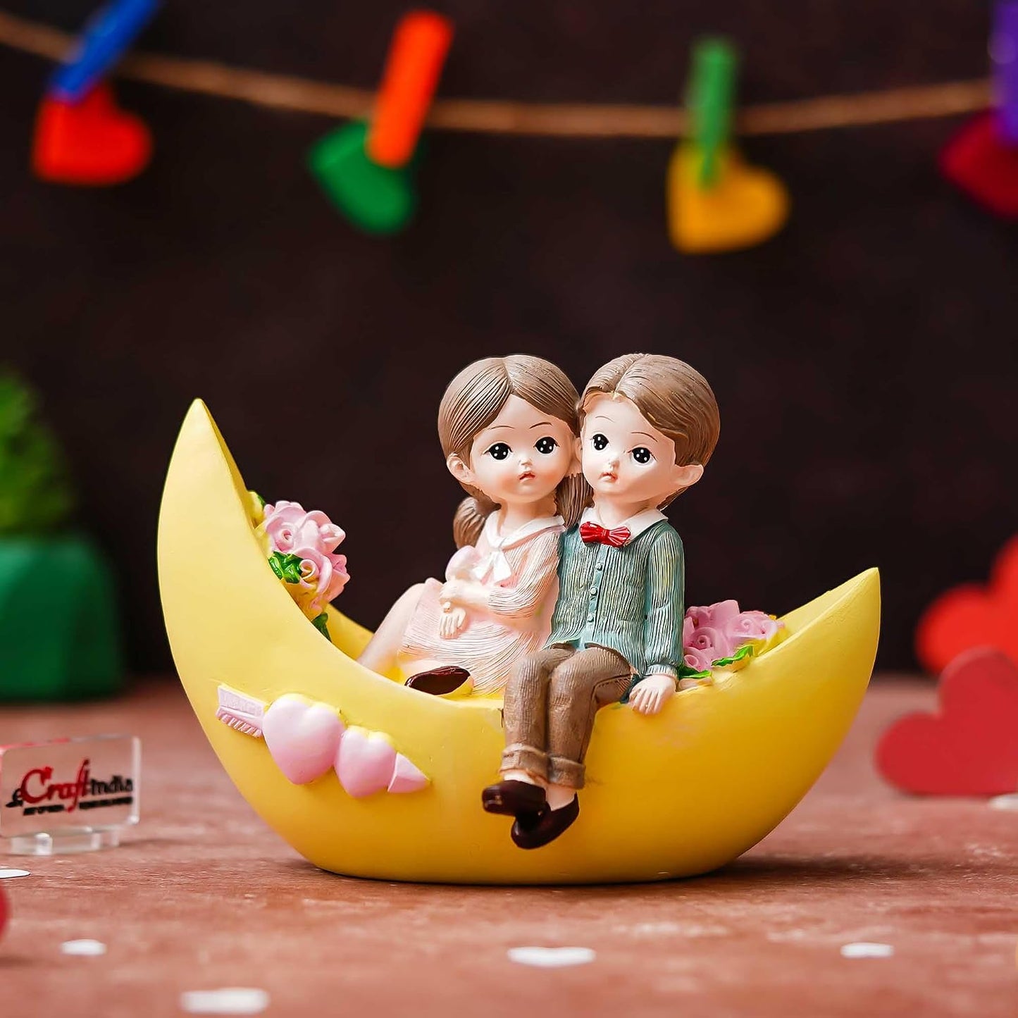 eCraftIndia Romantic Couple Showpiece Sitting on Boat | Valentine Gift for Girlfriend Boyfriend Husband Wife Special Love Her Him | Valentine Day Decoration Items