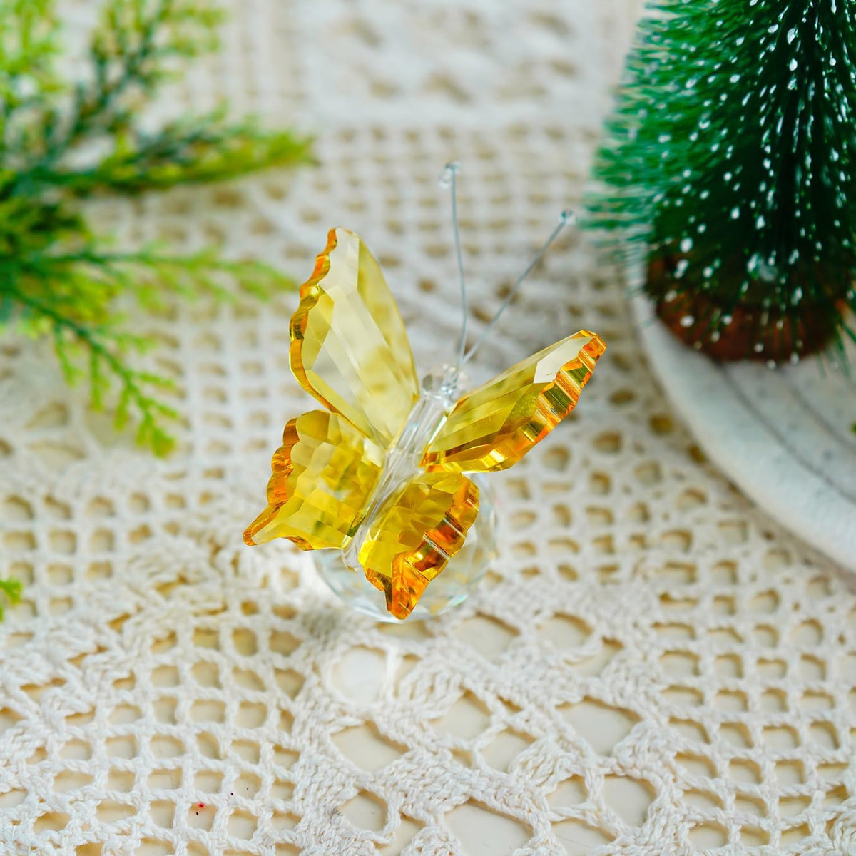 Nostrae Crystal Butterfly Show Pieces for Home Decor Living Room Decorative Items | Glass Showpieces Gift Items for Decoration | Center Table Tv Showcase Office Desk Interior Figurines