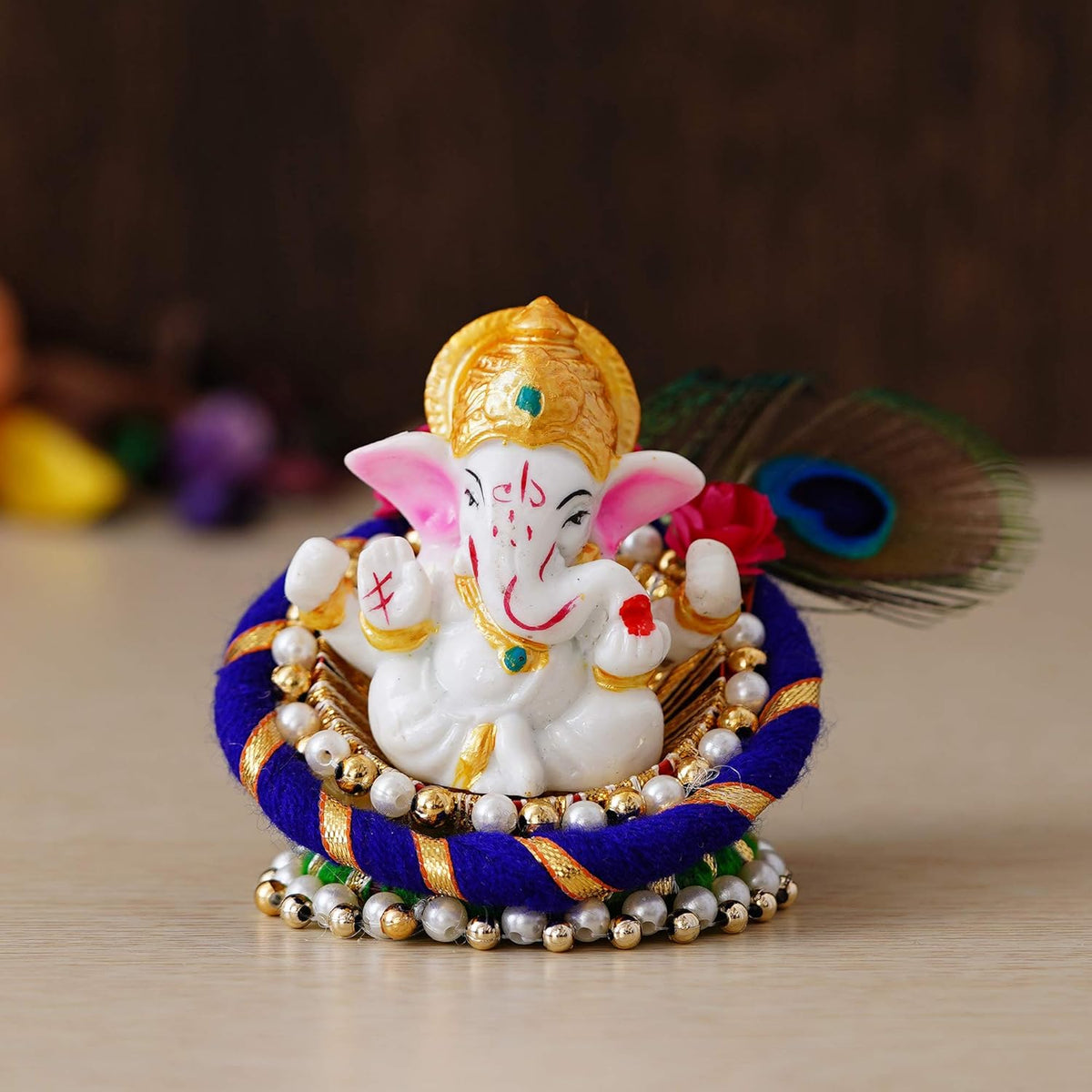 Resin Lord Ganesha Idol On Peacock Feather Decorative Plate-Ganesha Idol for Home Decor Car Dashboard-Ganesha Statue-Ganpati Murti Gift for Diwali Ganesh Chaturthi Housewarming Birthday.