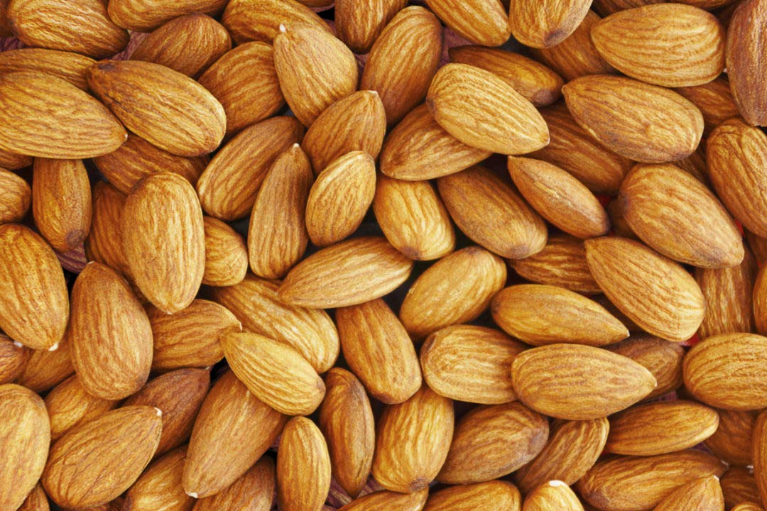Organic Nuts Whole 100% Natural Premium Californian Almonds Value Pack Pouch, 500g