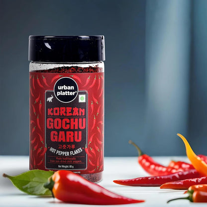 urban platter Korean Gochugaru Hot Pepper Powder, 80 Gm [Coarse Ground Korean Dried Chilli Peppers | Smoky & Spicy| Use For Kimchi And Other Korean Dishes]