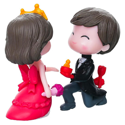eCraftIndia Cute Couple Statue Boy Proposing Girl Miniature Showpiece Valentine Gift for Girlfriend Boyfriend Husband Wife Her Him | Valentine Decoration Items | Happy Birthday Cake Topper