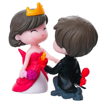eCraftIndia Cute Couple Statue Boy Proposing Girl Miniature Showpiece Valentine Gift for Girlfriend Boyfriend Husband Wife Her Him | Valentine Decoration Items | Happy Birthday Cake Topper