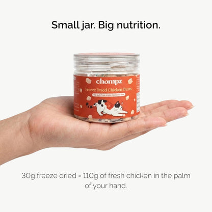 Chompz Freeze Dried Chicken Treats for Cats | 30gm Crunchy Treats | 100% Chicken Breast | for Kittens & Adult Cats | Single Ingredient & High Protein | Human Grade | Low Calorie | Grain & Gluten Free