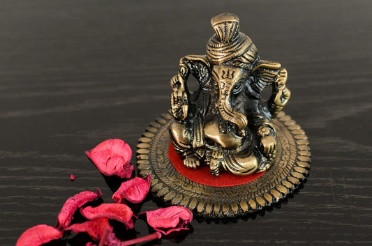 Pagdi Metal Lord Ganesha on Round Base (10.2 cm x 10.2 cm x 7.6 cm, Brown)