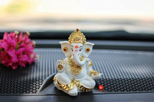Lord Ganpati/Ganesha Idol for Car Dashboard, Desk, Office Table | Beautiful Ganesh Car Dashboard Idol Figurine Showpiece Sculpture (Ganesha Design 04)