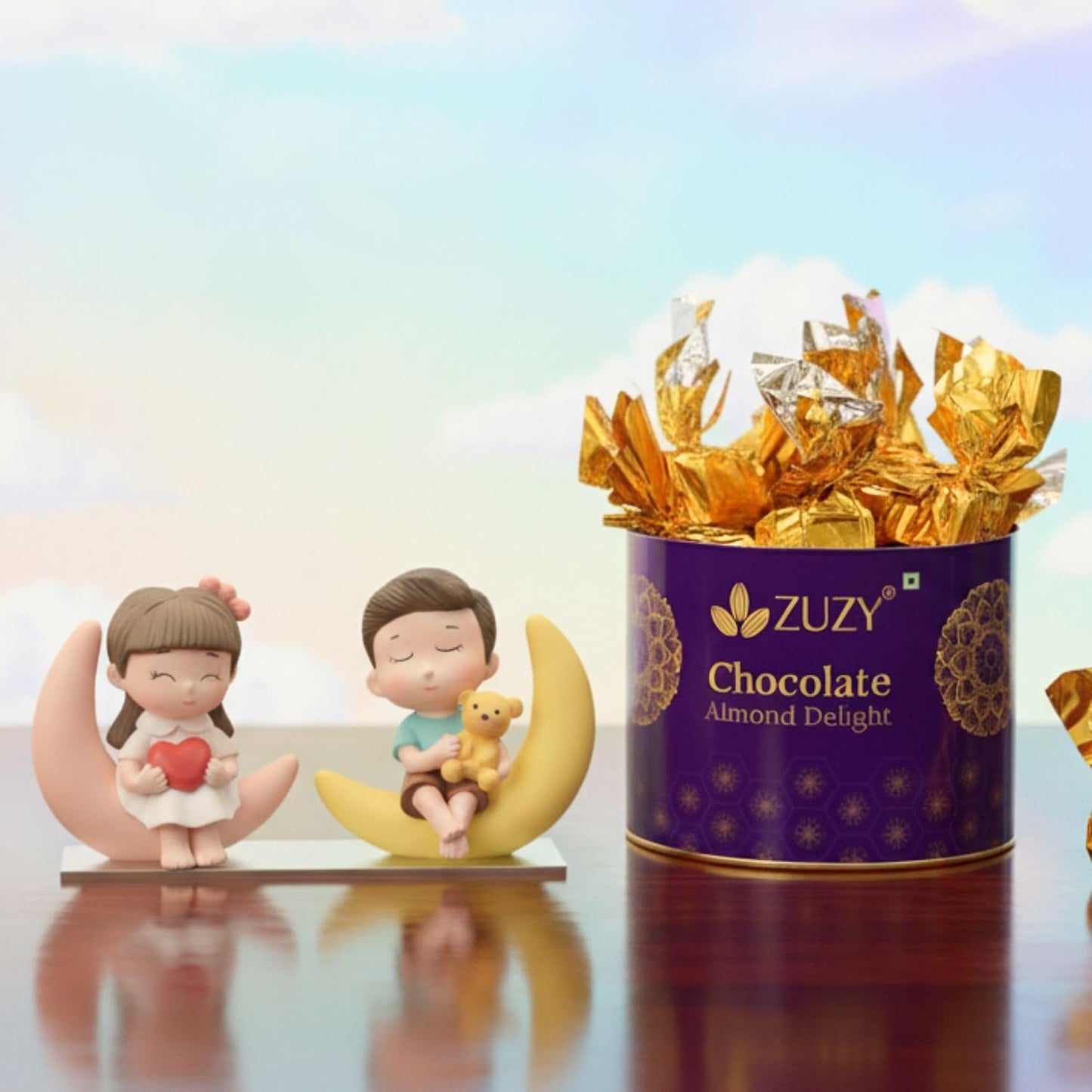 eCraftIndia Romantic Moon Couple Statue Miniature Love Showpiece | Zuzy Almond Chocolates Gift Box | Valentine Gift For Girlfriend Boyfriend Husband Wife Her Him | Valentine Decoration Items