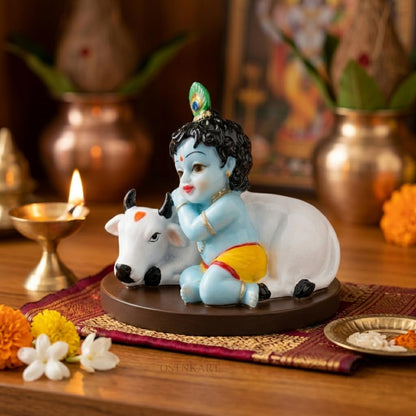 Krishna Idol for Car Dashboard, 3.5 Inch Multicolour Resin Statue | Lord Krishna Showpiece for Home, Office & Pooja Room | Decorative Gift Item | Size 9 x 7 x 8 cm