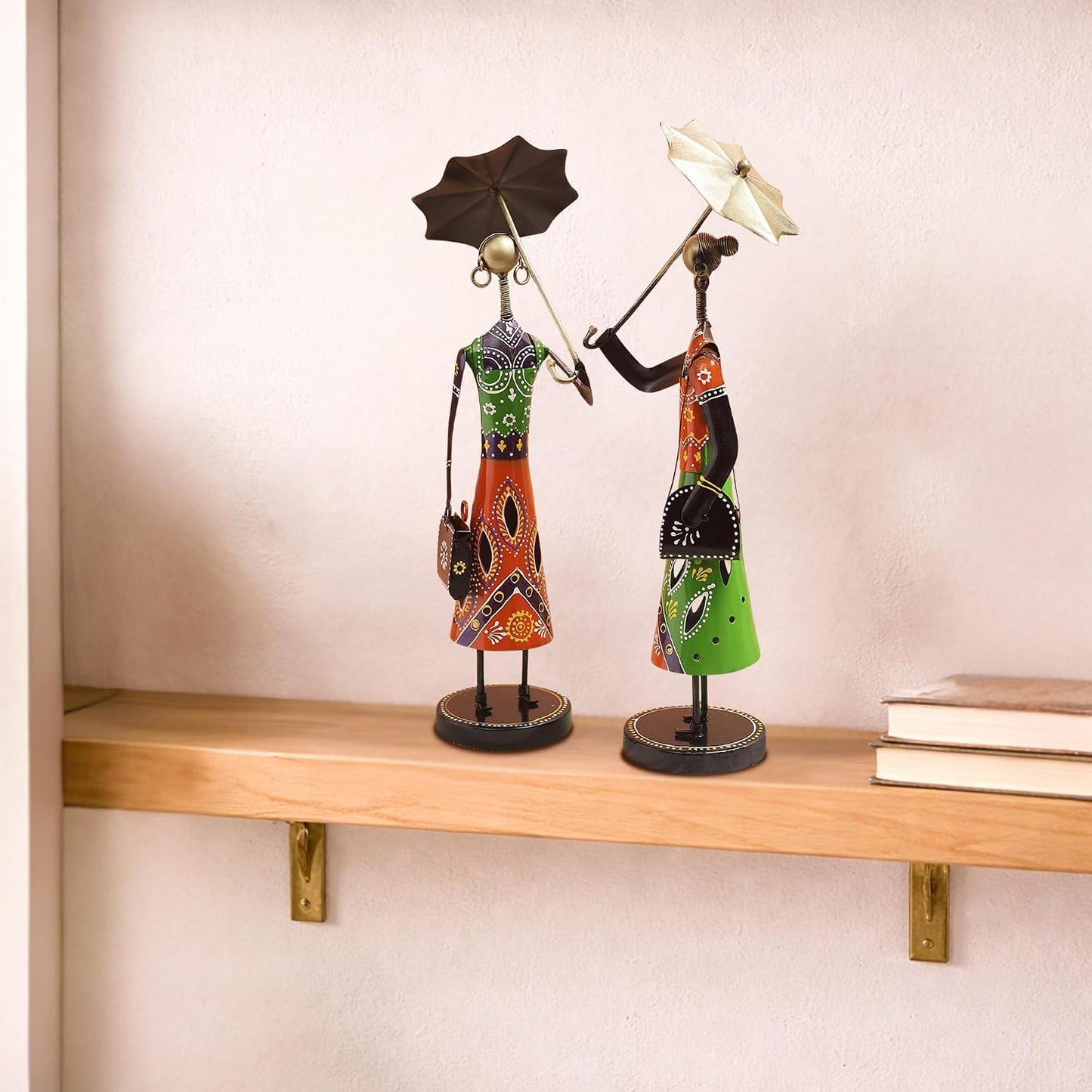 CraftVatika Metal Fashion Dolls with Umbrella Statue Decorative Showpiece Items for Home Decor Living Room Bedroom Table Desk Decoration & Gifts