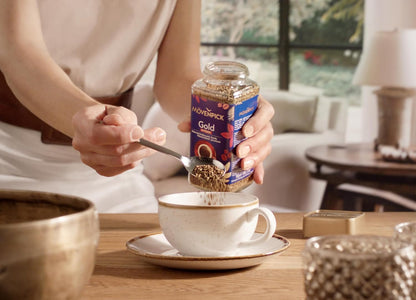 Movenpick Gold Intense Imported Instant Coffee - Classic Instant Powder, With Rich Aroma, Arabica & Robusta Blend, Strong Freeze Dried, Premium Pure Roasted, High Caffeine, Weight 100g