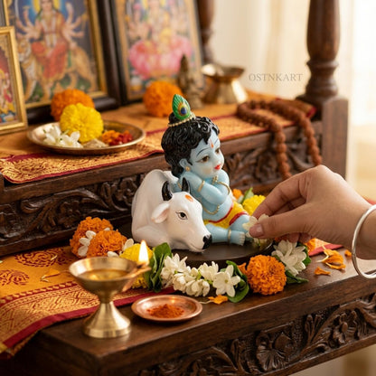 Krishna Idol for Car Dashboard, 3.5 Inch Multicolour Resin Statue | Lord Krishna Showpiece for Home, Office & Pooja Room | Decorative Gift Item | Size 9 x 7 x 8 cm
