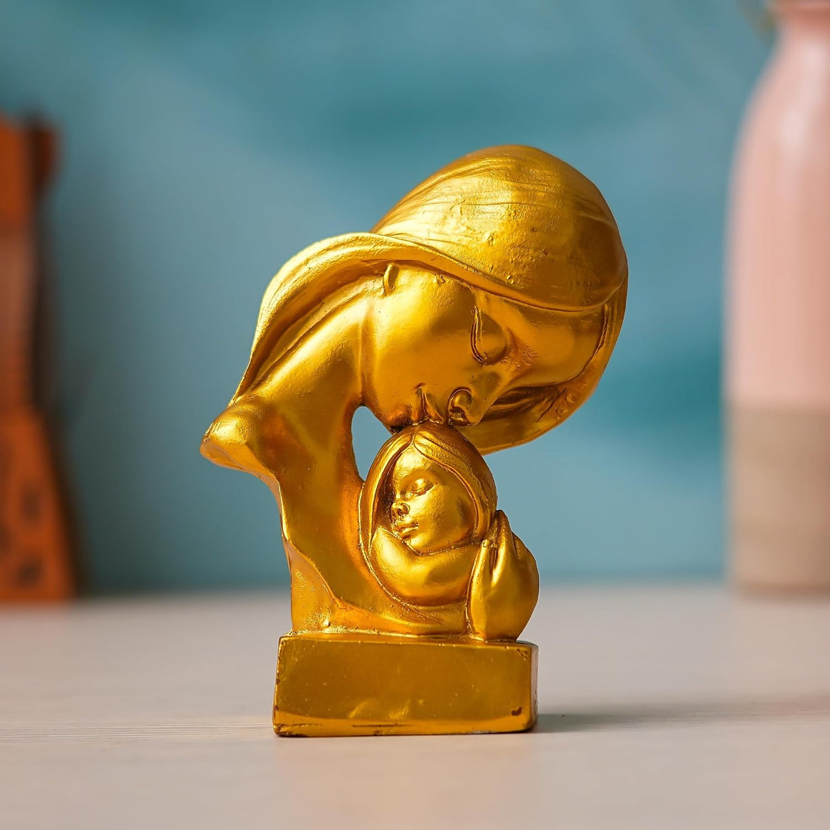 Premium Mother Baby Statue Showpiece Gift, Resin Mother Baby Figurine, motherr Child Statue, Home Decor Items, House Warming Gifts Mother's Day, Baby Shower Gifts for Mom to be (Gold)