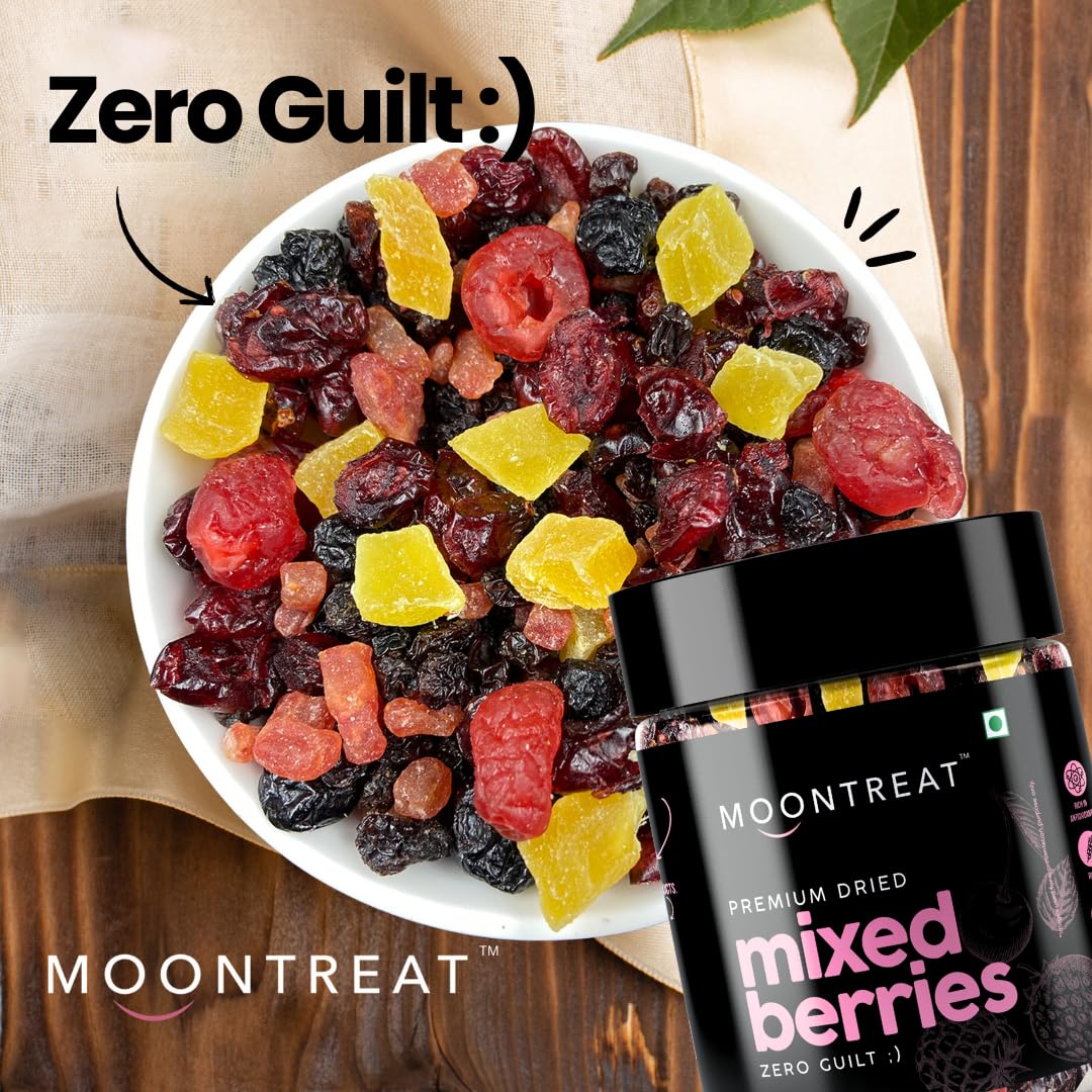 Moontreat Premium Mixed Berries, Unsalted, 360 gm (Dried Blueberry, Cranberry, Black Currant, Strawberry, Cherry, Mango, Raisin) | Dried Berries | Antioxidant Rich | Healthy Snack for Kids and Adults